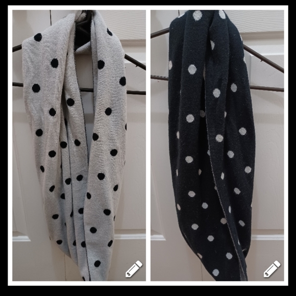 Reversible scarf - Picture 1 of 3